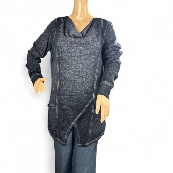 Maurices Women's Black top size medium - Picture 1 of 5